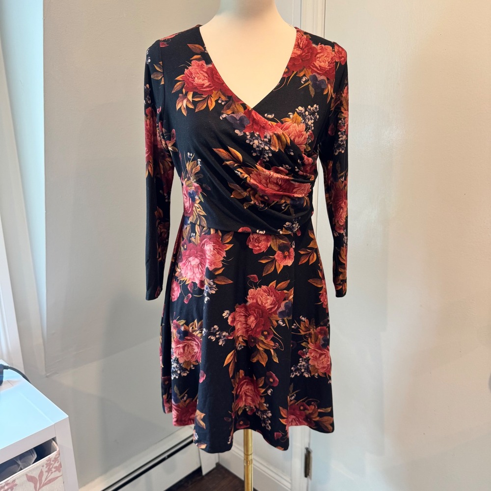 Kazo Floral Wrap Front Midi Dress Medium Black Red Long Sleeve | Size S